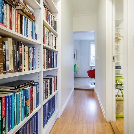 Glad'S Guesthouse Рейкьявик Экстерьер фото