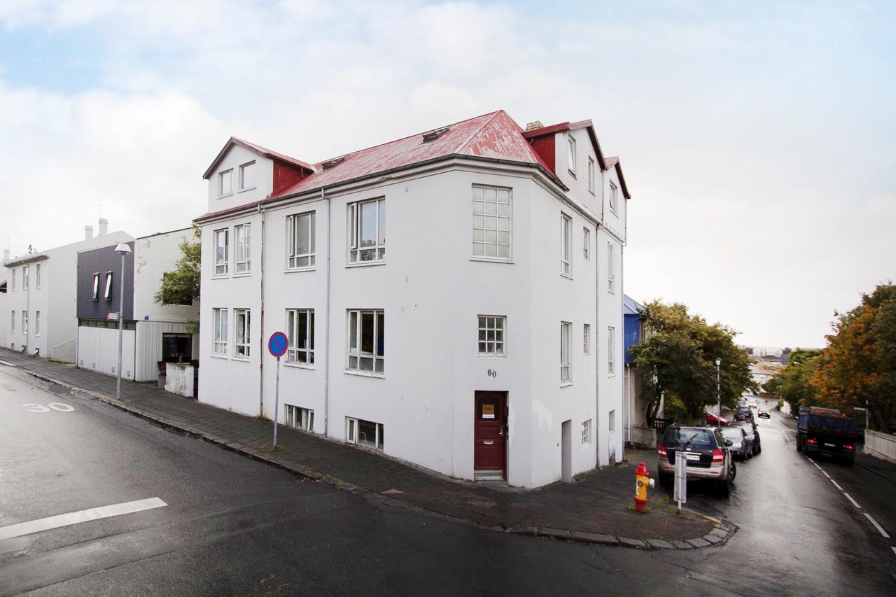 Glad'S Guesthouse Рейкьявик Экстерьер фото