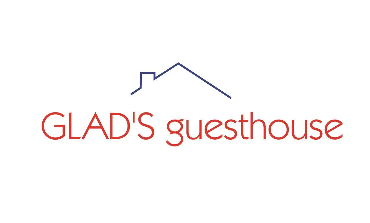 Glad'S Guesthouse Рейкьявик Экстерьер фото