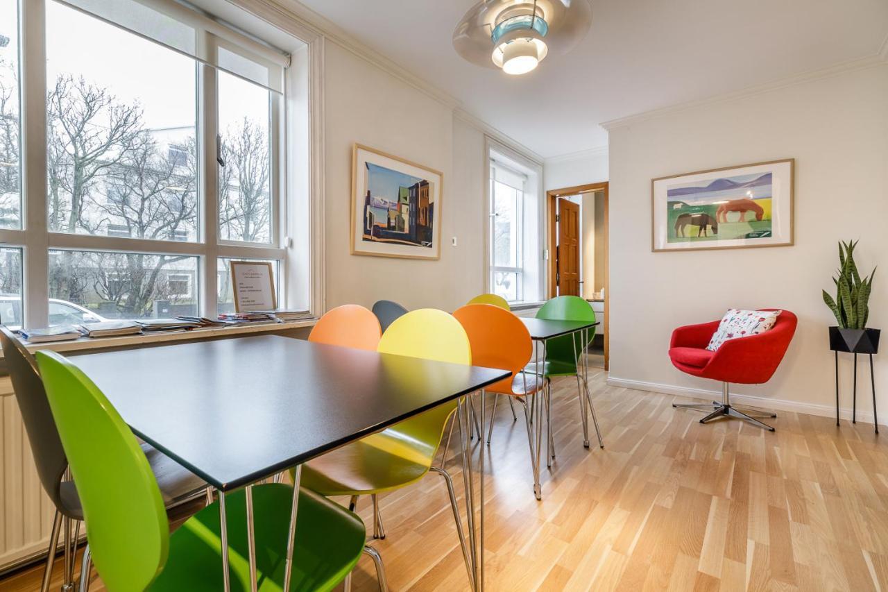 Glad'S Guesthouse Рейкьявик Экстерьер фото