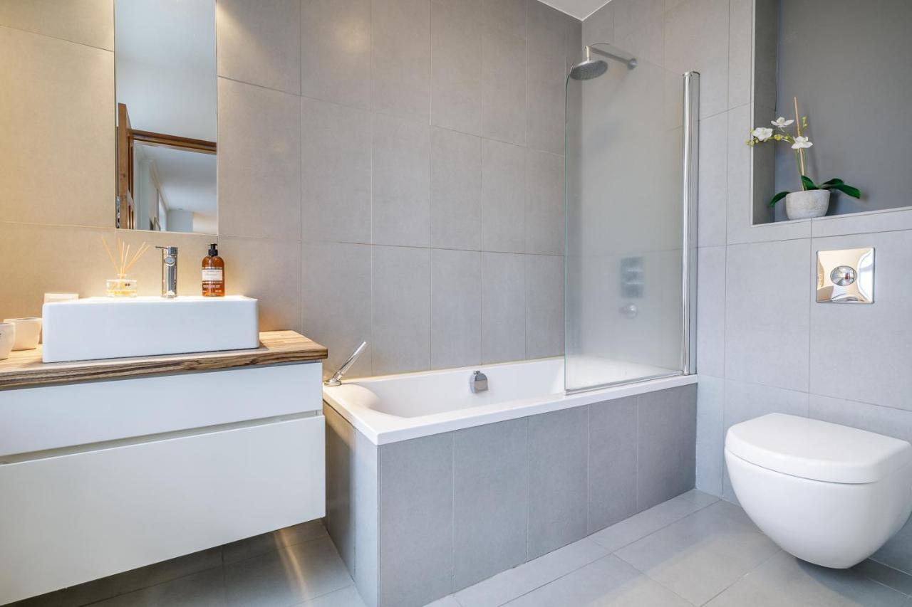 Glad'S Guesthouse Рейкьявик Экстерьер фото