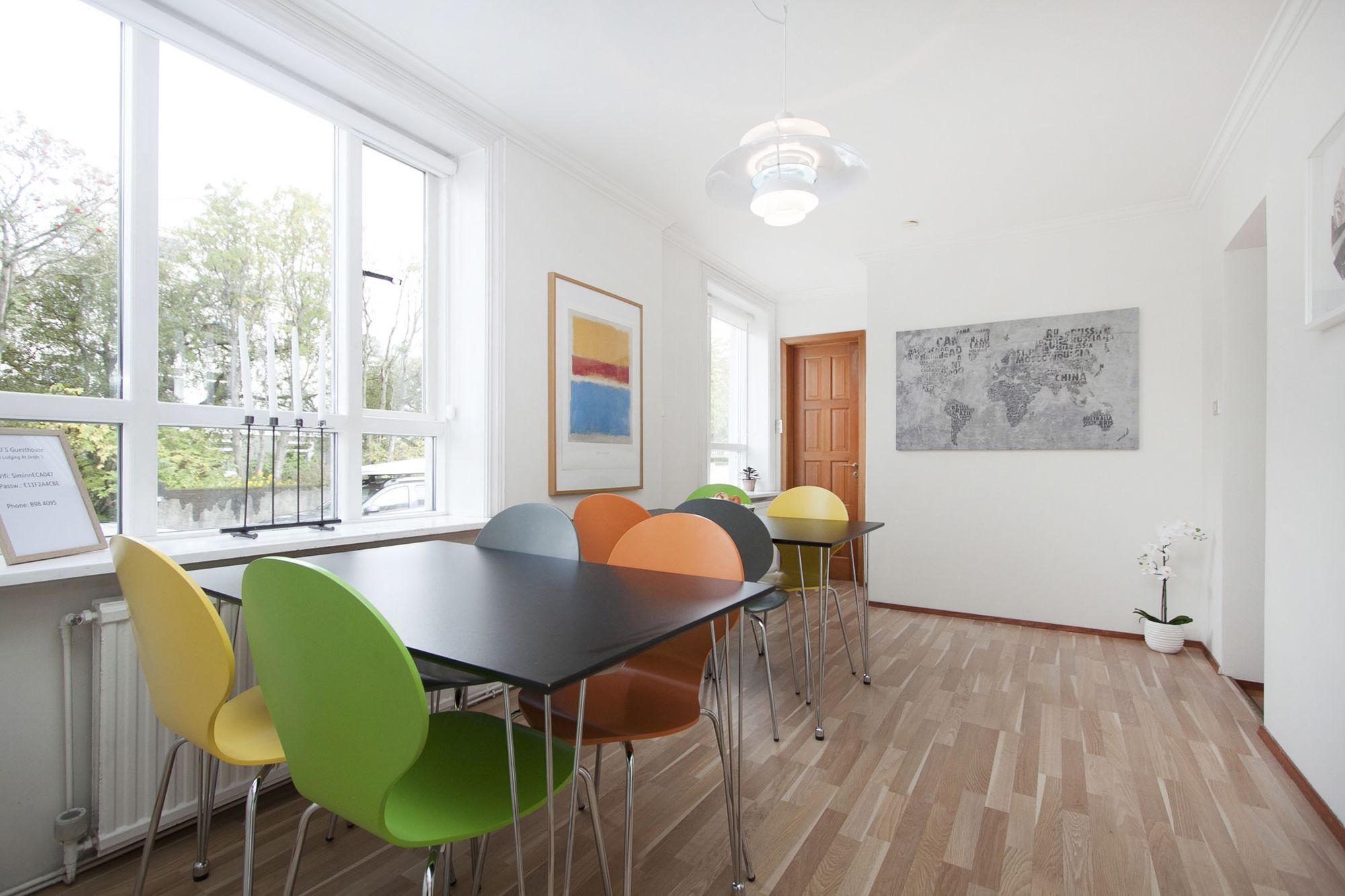 Glad'S Guesthouse Рейкьявик Экстерьер фото
